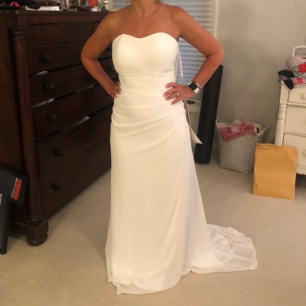JJs House White Strapless Wedding Dress